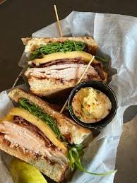 brown-bag-deli